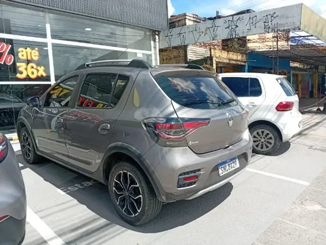 Renault Stepway Zen Flex 1.0 12V Mec. 2024
