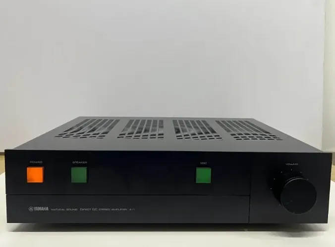  Amplificador Yamaha A-1