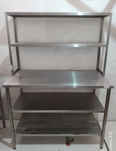 PRATELEIRAS INOX