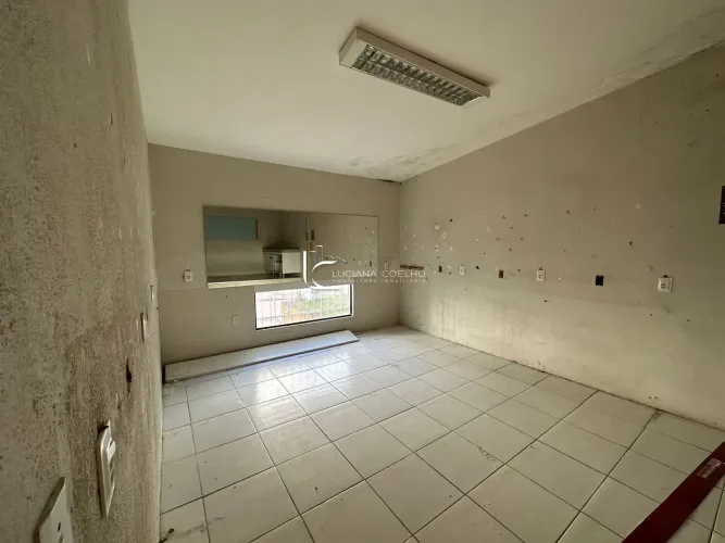 Casa à venda no bairro Casa Amarela - Recife/PE