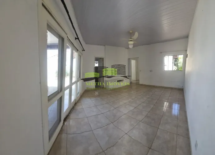 CASA PARA LOCAÇÃO E PARA VENDA CONDOMINIO GREEN GOLD EM ARAÇOIABADA