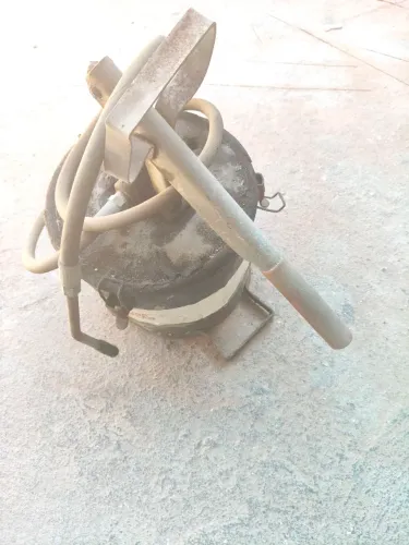 Vendo bomba de graxa R$150