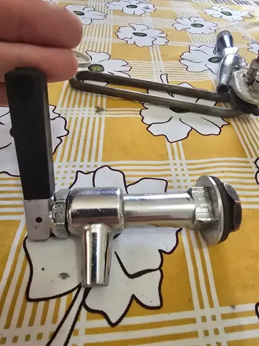 Torneira cafeteira universal cromada 1/2" industrial