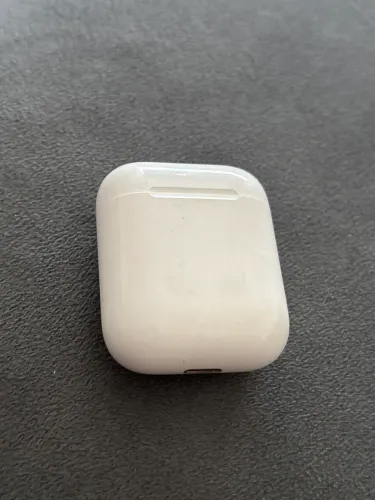 AirPods 1 - Case e lado direito