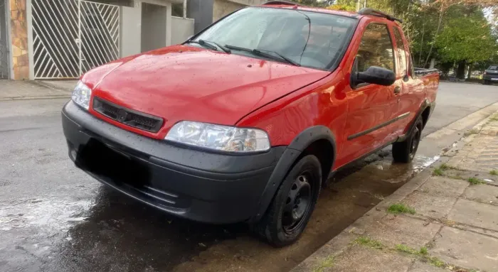 Fiat Strada Trekking 1.6 16V Flex CD 2013
