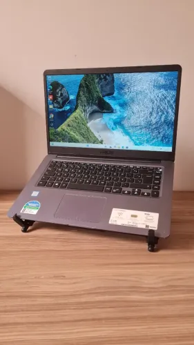 Notebook Asus i5 7 Geração 
