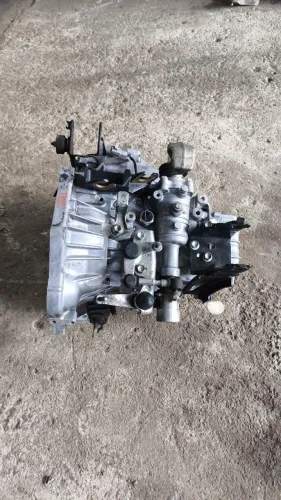 Câmbio manual Corolla 1.8 2011