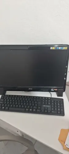 Vende - se um computador