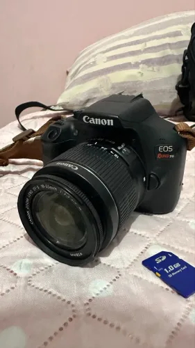 Canon EOS Rebel T6 Completa - Muito Nova
