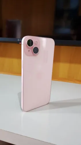 Iphone 15 plus rosa