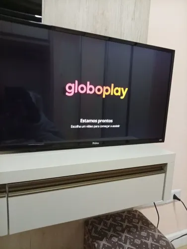 TV PHILCO 32 POLEGADAS + CHROMECRAST 