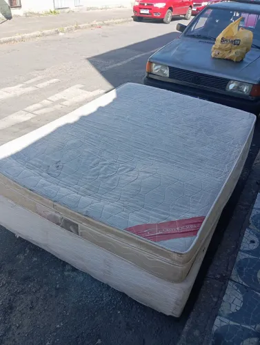 Vendo cama box Casal