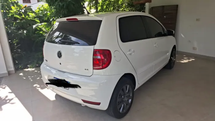 Volkswagen Fox 1.6 MI Total Flex 8V 5P 2013