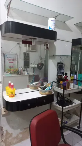Par de espelhos para salão beleza