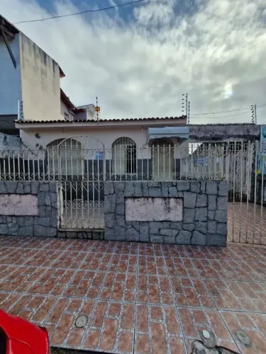 Casa à venda em rua pública, CIRURGIA, Aracaju, SE