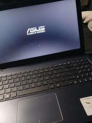 Notebook Asus