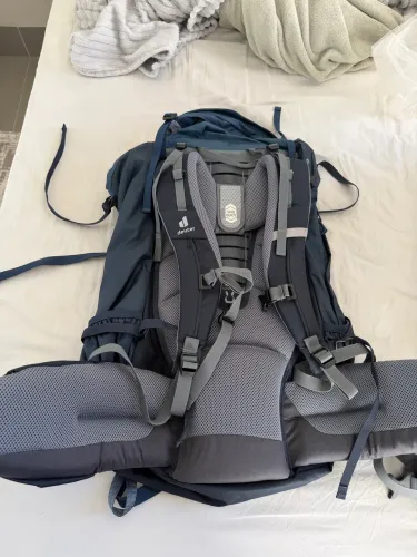 Mochila Deuter Alpamayo 65+10 - Nova e Original