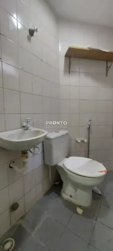Sala/Conjunto Comercial em Espinheiro
