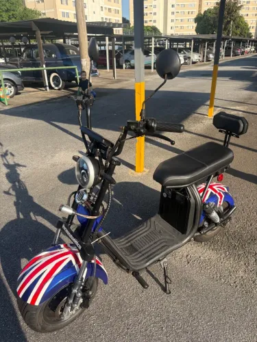 Scooter Elétrica X11 1000W