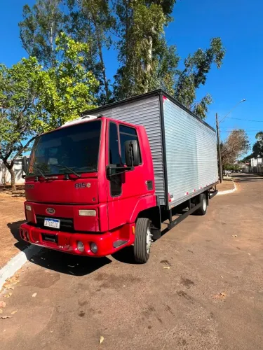 FORD CARGO 815E