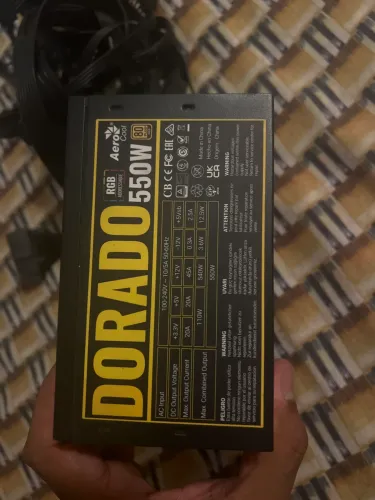 Fonte aerocool 550w 80plus gold