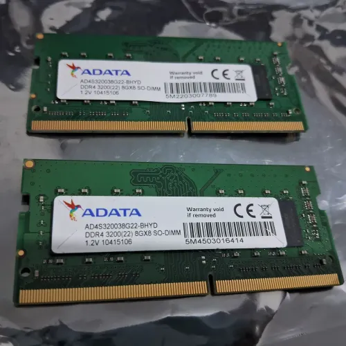 Memória RAM Adata 8GB ddr4 3200mhz. Última unidade.