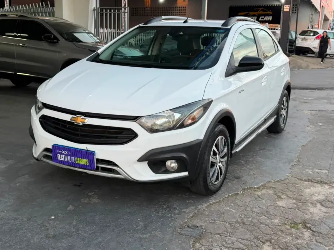 Chevrolet Onix Activ 1.4 8V Flex Aut. 4P 2017