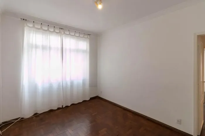 Apartamento à Venda - Sion, 3 Quartos, 90 m2