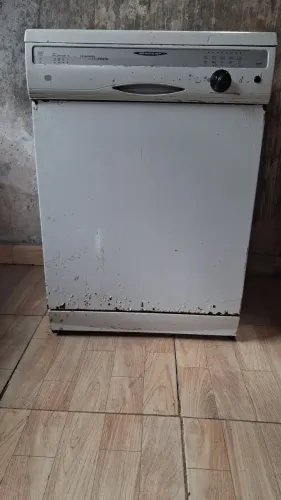 Máquina de lava louça