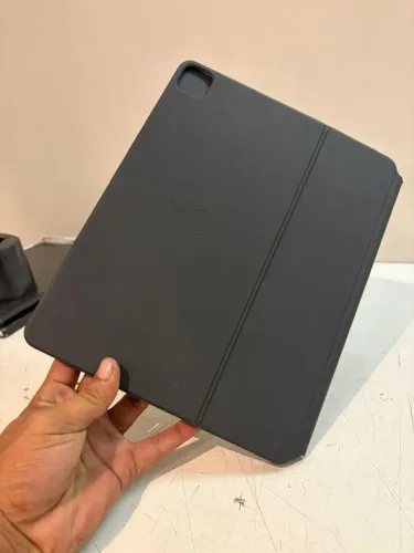 MAGIC KEYBOARD IPAD PRO 12.9