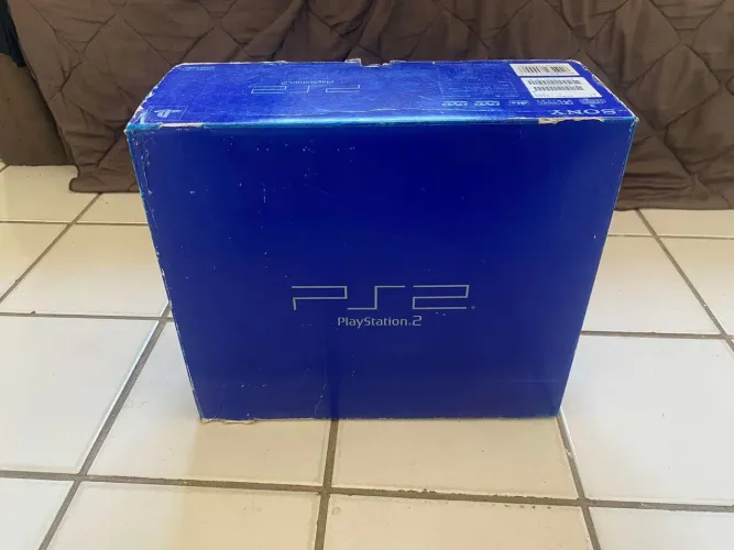PlayStation 2 Japonês na caixa