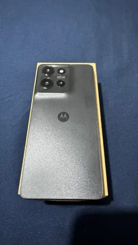 Moto G75 256g semi novo