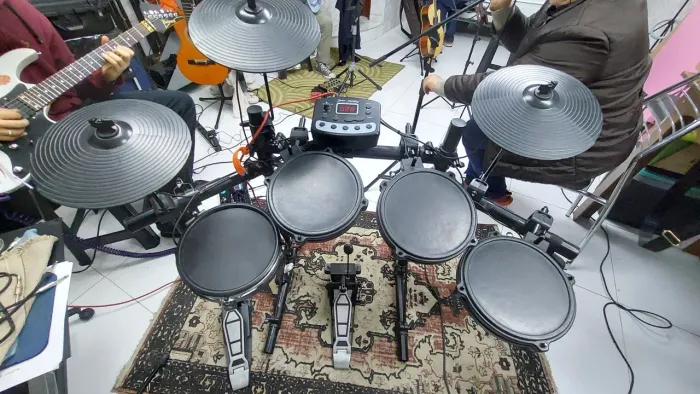 Bateria eletronica Shelter
