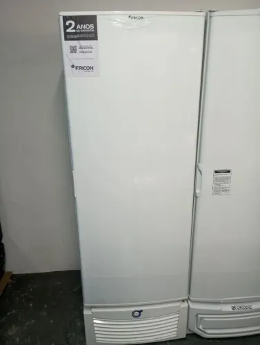 NZ. Freezer vertical porta sólida 569 litros FRICON