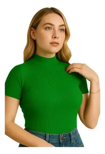 Oferta Blusa Gola alta malha canelada . Última peça 