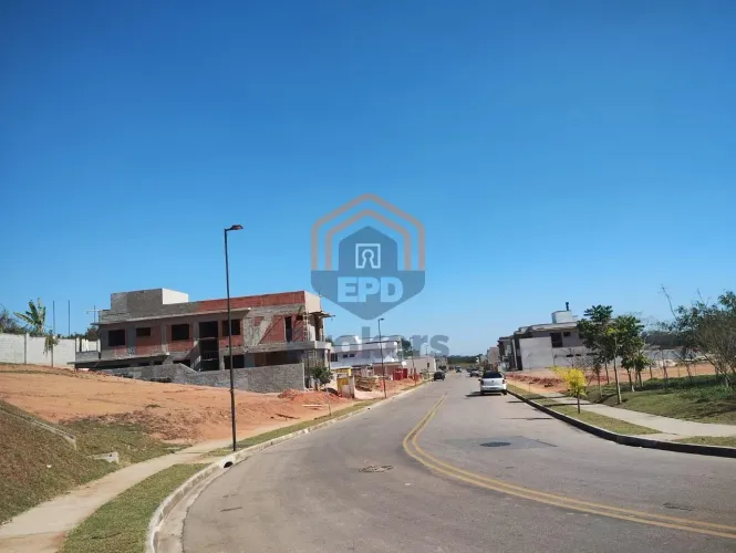 Terreno em Condominio em Jardim Tereza Cristina - Jundiaí