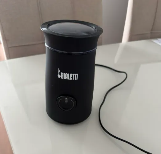 Moedor de Café Elétrico Bialetti Preto