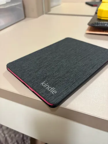 Kindle Paperwhite 12 geração + Capinha protetora 