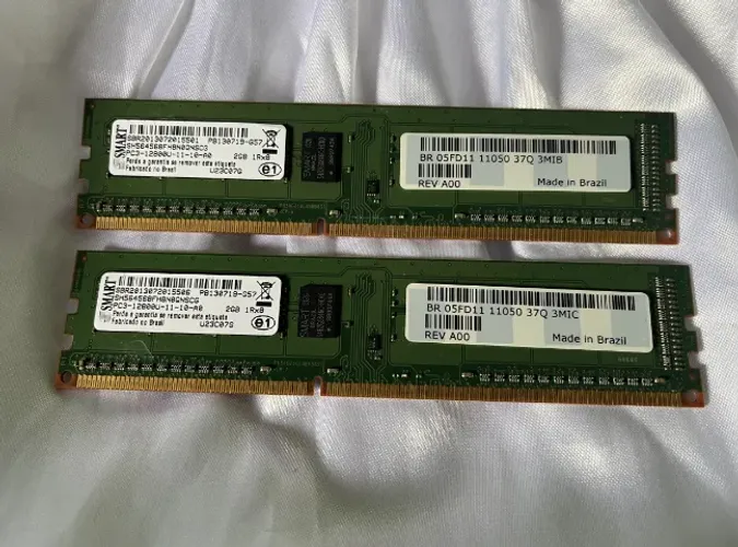 Duas Memórias Ram DDR3 2GB por 40Reais