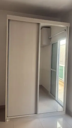 Guarda Roupa