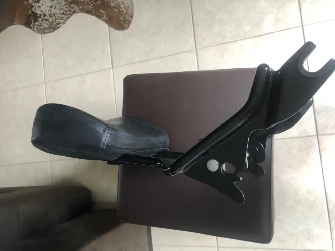 Encosto removível para moto Harley Davidson  touring