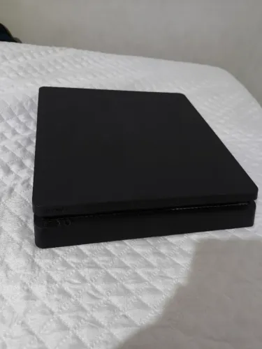 Ps4 slim 1tb