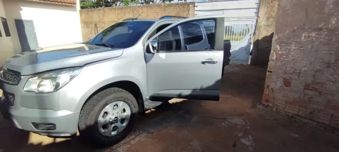 Chevrolet S10 Pick-up LTZ 2.4 F.power 4X2 CD 2014