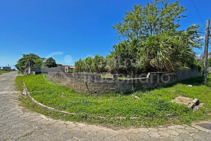 TERRENO à venda em Peruíbe, no bairro Jardim Ribamar