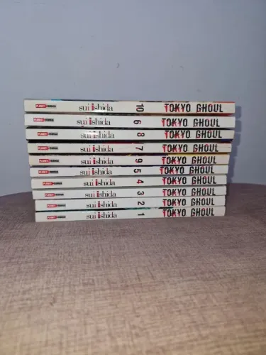 Tokyo Ghoul Volumes 1 ao 10 + brindes originais