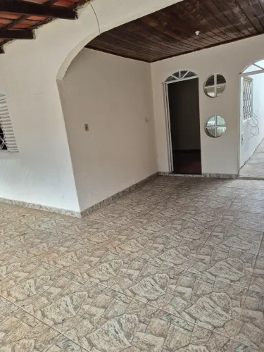 Aluga ou  vendo casa no gama 