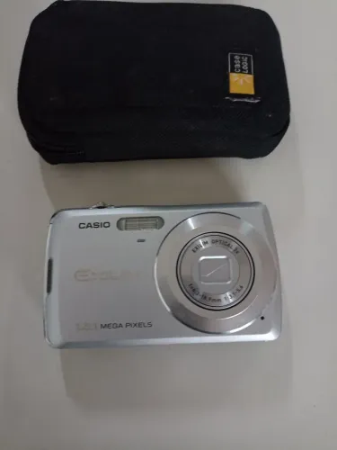 Câmera Casio EX-z37