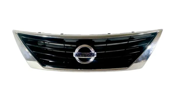Grade Para-choque Dianteiro Nissan Versa 2014
