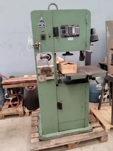 Serra fita vertical Ronemak AC 200