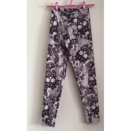 Calça Legging academia caveira - brechó 